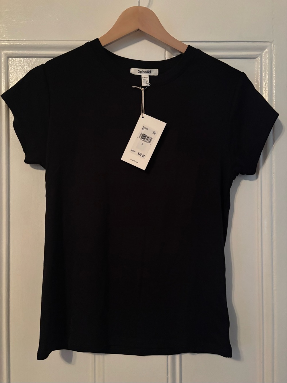 Women’s black t shirt